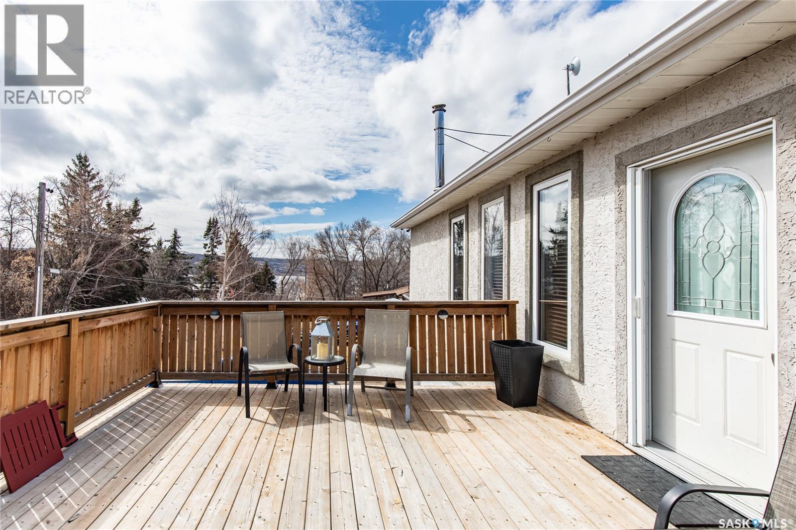 25 Alice Crescent, North Grove, SK - Outdoor With Deck Patio Veranda With Exterior