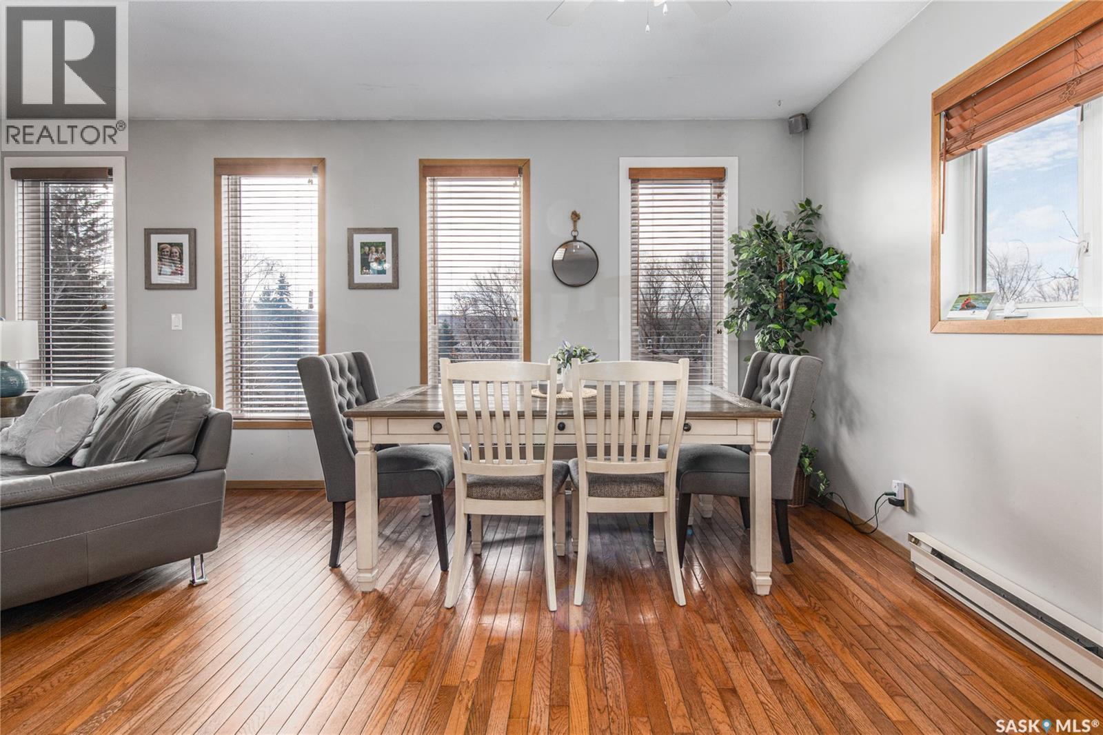 25 Alice Crescent, North Grove, SK - Indoor Photo Showing Dining Room