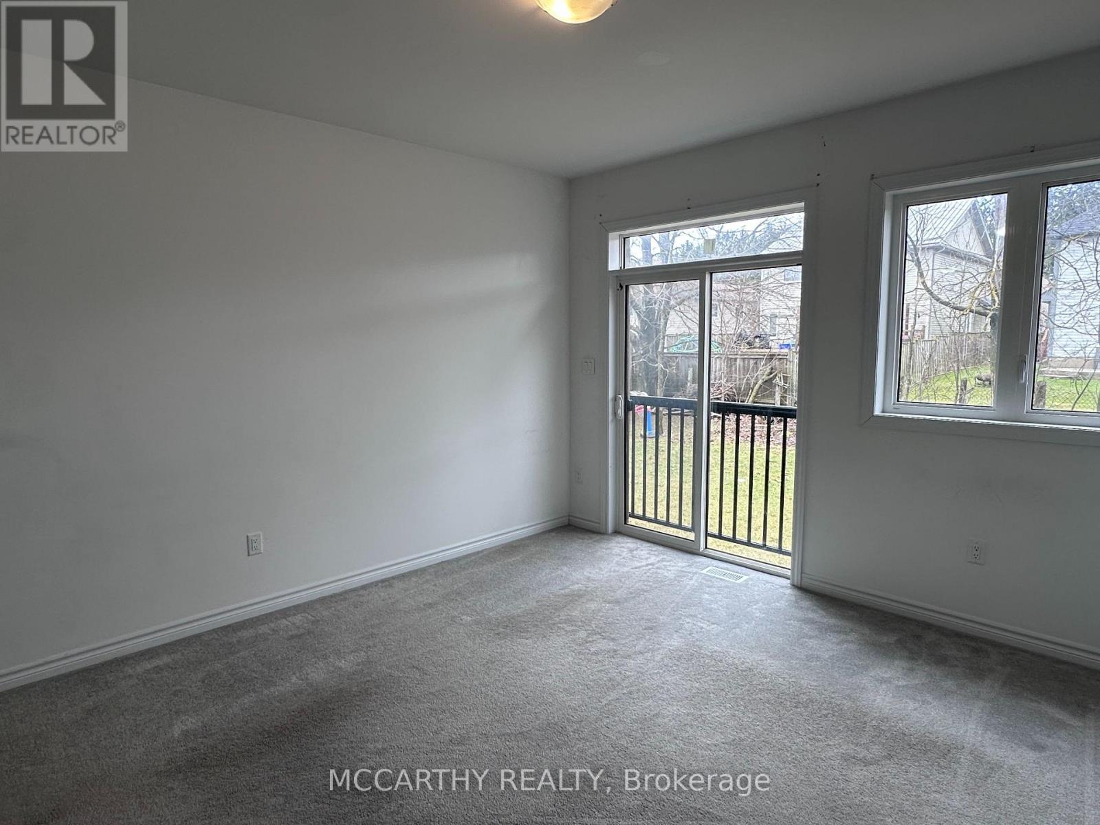231 Ridley Crescent, Southgate, ON - Indoor Photo Showing Other Room