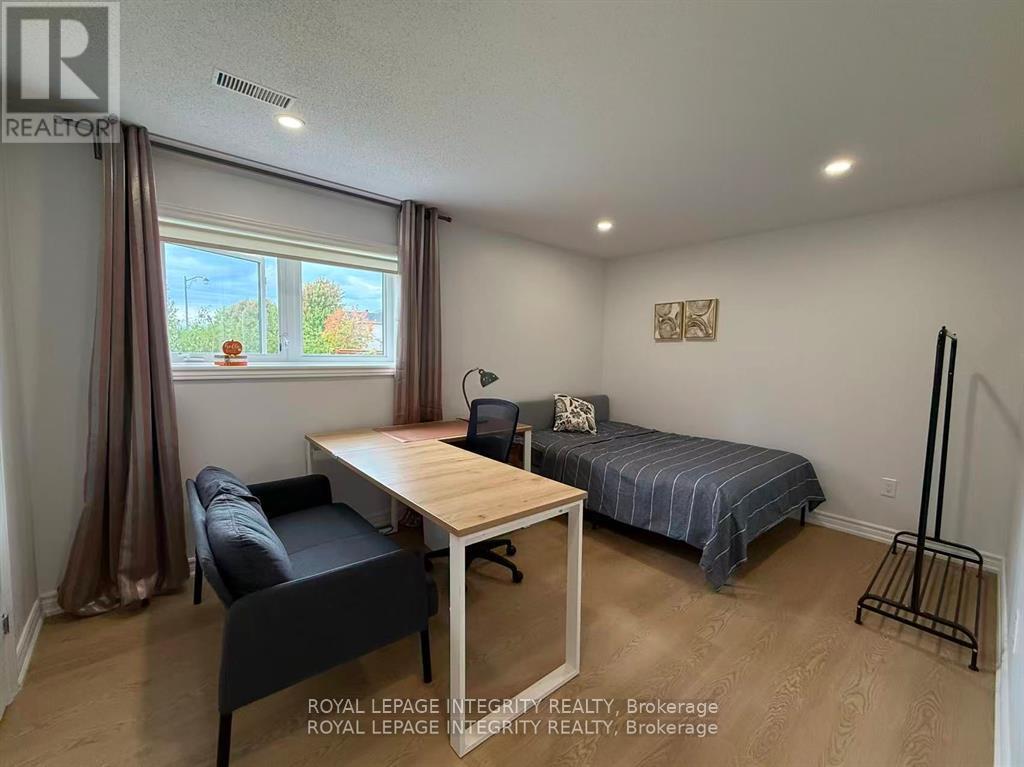 Basement - 926 Fletcher Circle, Ottawa, ON - Indoor Photo Showing Bedroom
