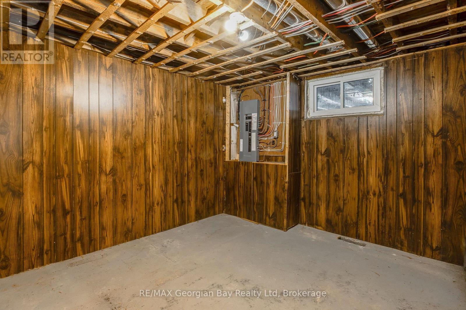 41 Beaufort Crescent, Tiny, ON - Indoor Photo Showing Basement