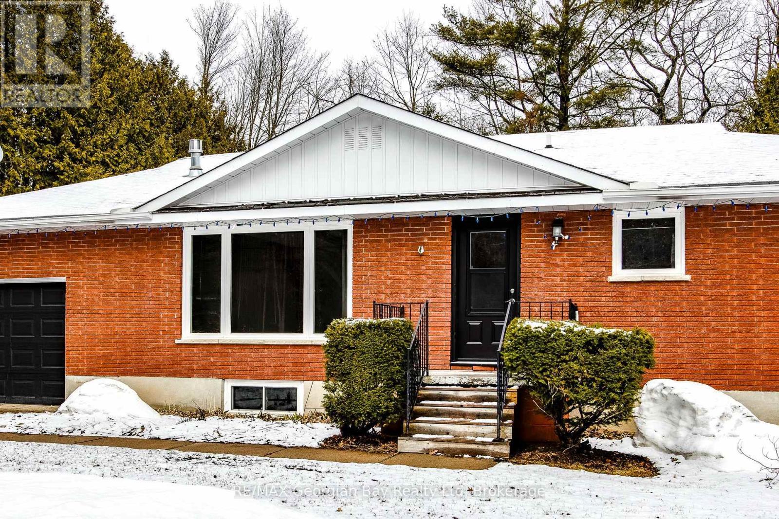 41 Beaufort Crescent, Tiny, ON - Outdoor