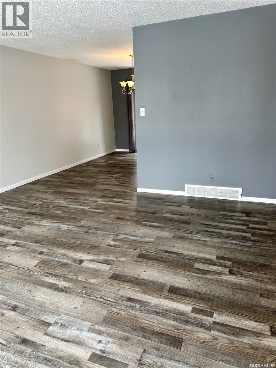 3317 Eagle Crescent, Prince Albert, SK - Indoor Photo Showing Other Room