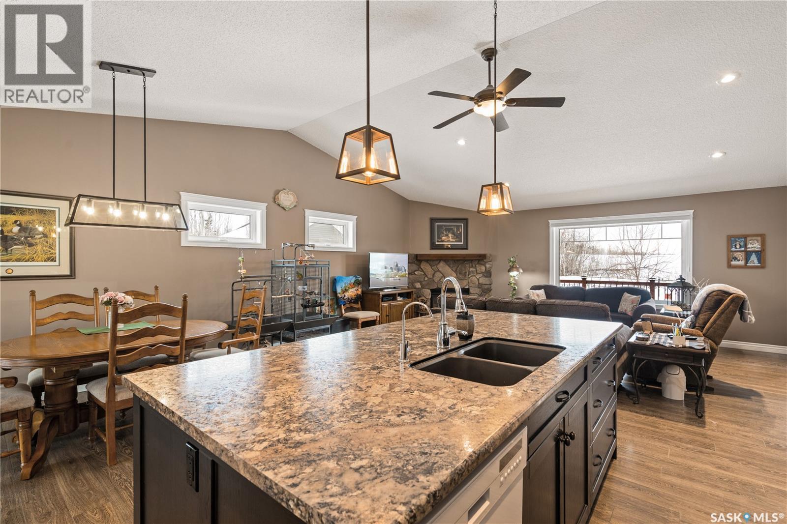 301 Birch Street, Goodsoil, SK - Indoor