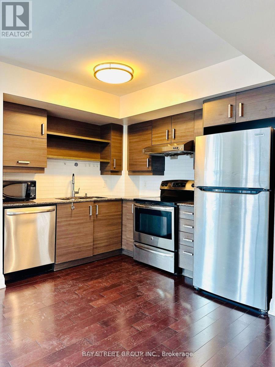 509 - 8200 Birchmount Road E, Markham, ON - Indoor Photo Showing Kitchen