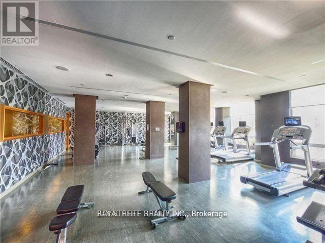 509 - 8200 Birchmount Road E, Markham, ON - Indoor Photo Showing Gym Room