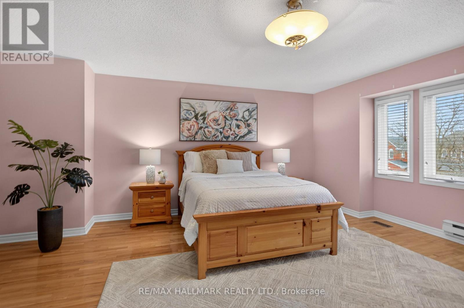 5733 Tayside Crescent, Mississauga, ON - Indoor Photo Showing Bedroom