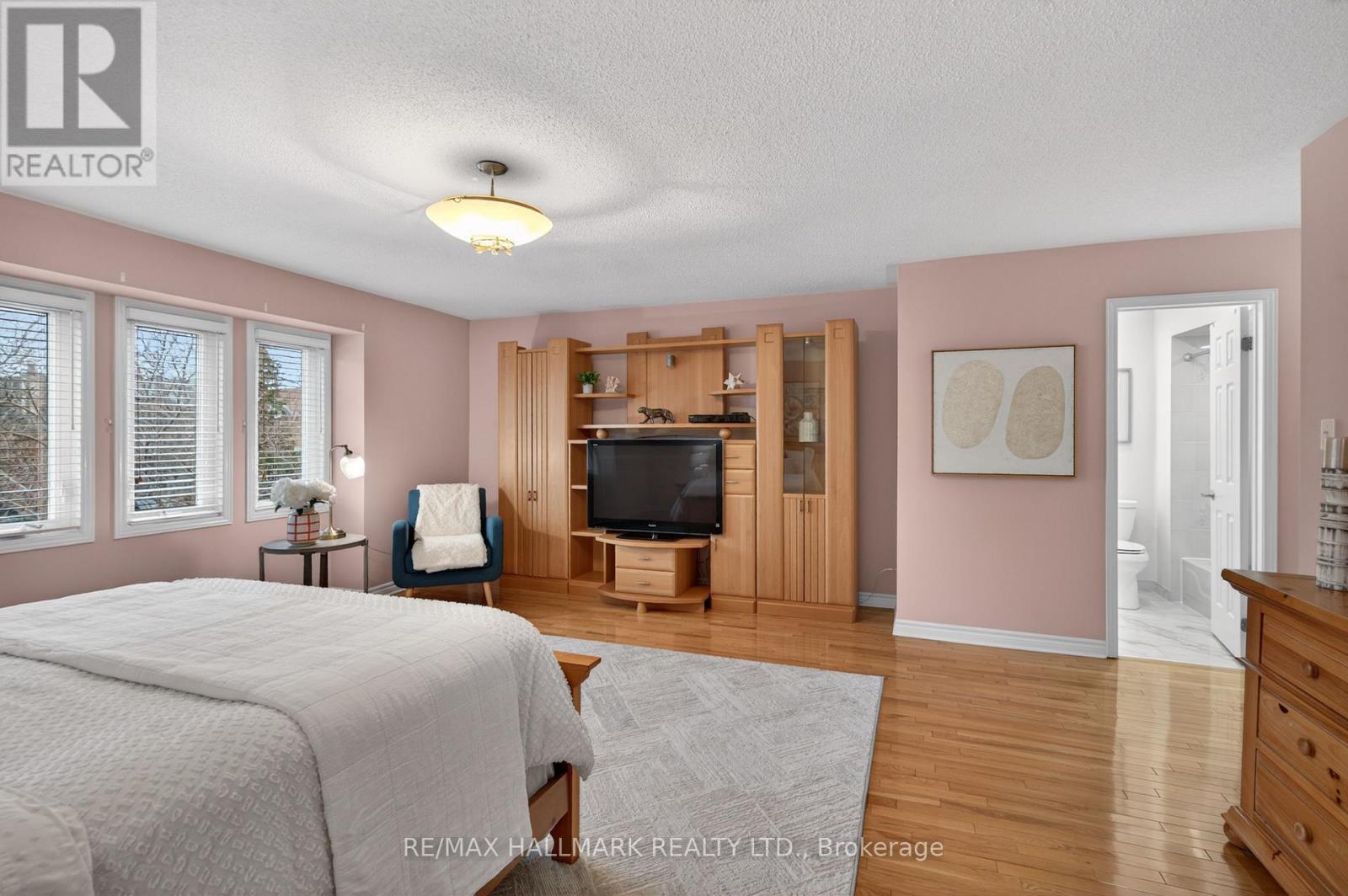 5733 Tayside Crescent, Mississauga, ON - Indoor Photo Showing Bedroom