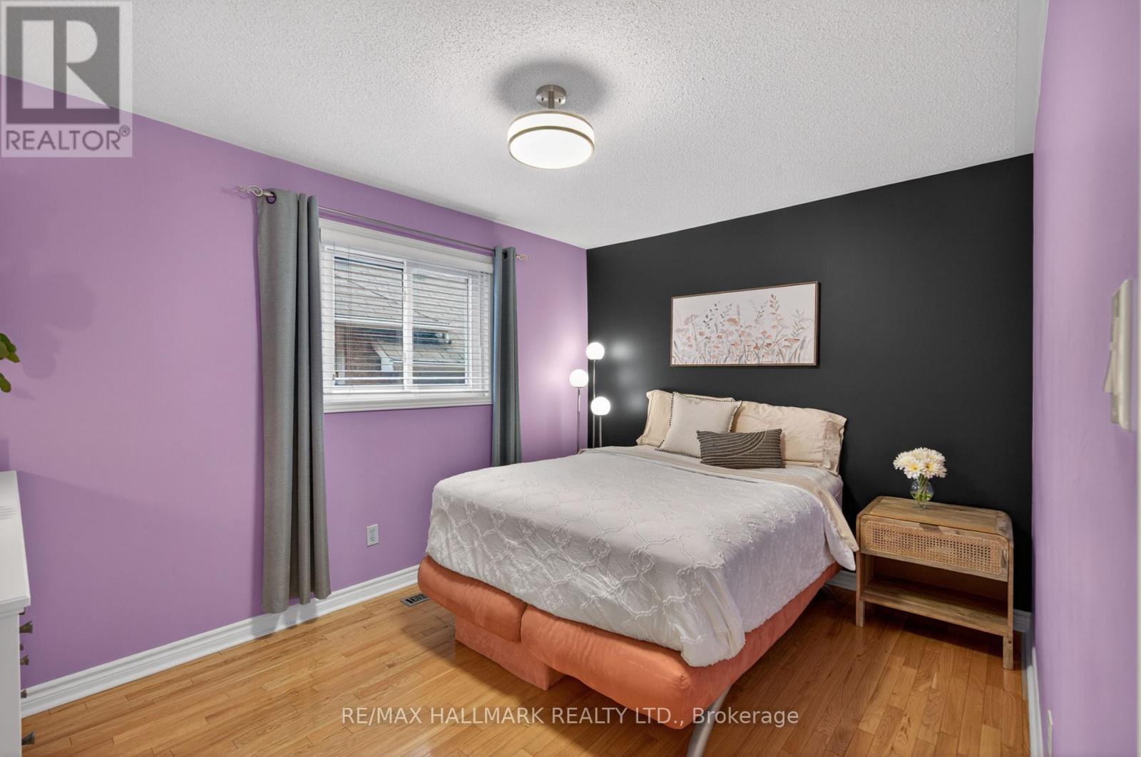 5733 Tayside Crescent, Mississauga, ON - Indoor Photo Showing Bedroom