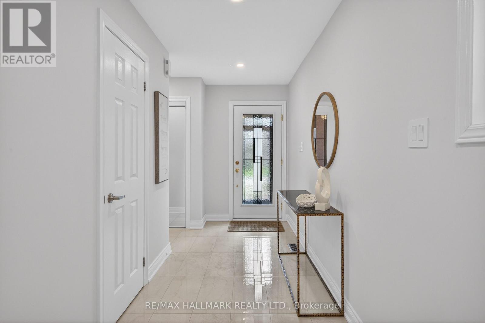 5733 Tayside Crescent, Mississauga, ON - Indoor Photo Showing Other Room