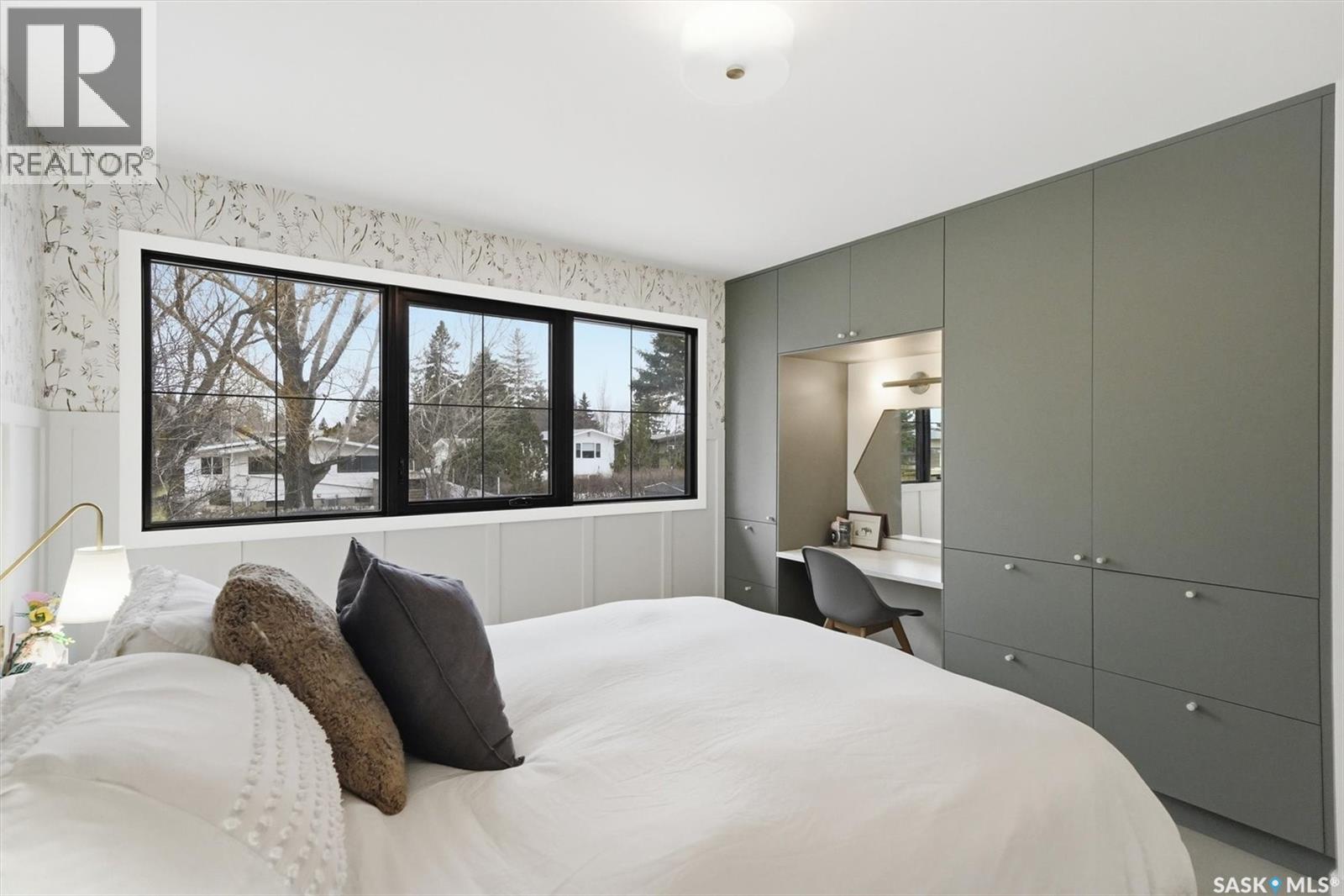 3610 Balfour Court, Saskatoon, SK - Indoor Photo Showing Bedroom
