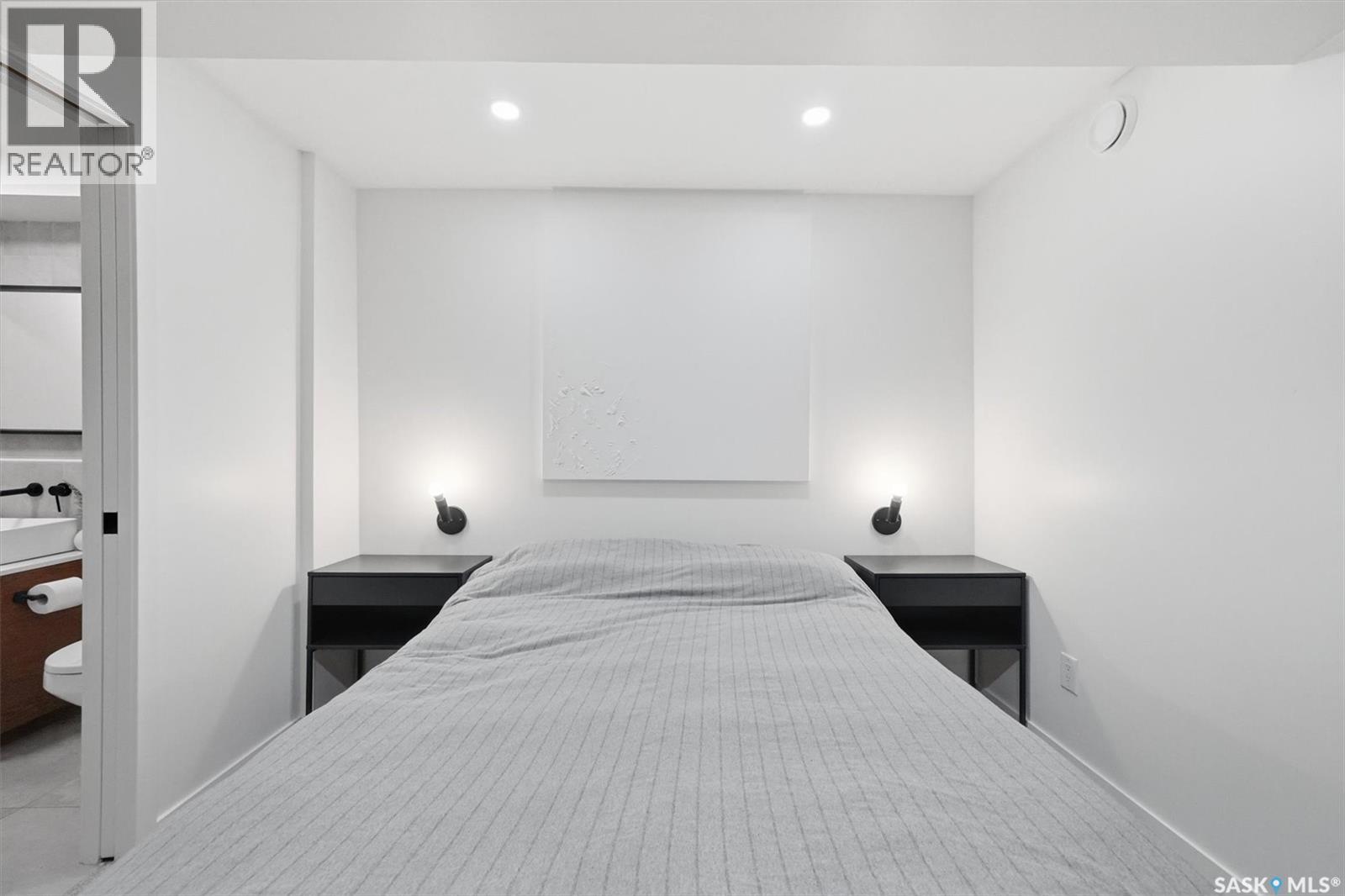 3610 Balfour Court, Saskatoon, SK - Indoor Photo Showing Bedroom