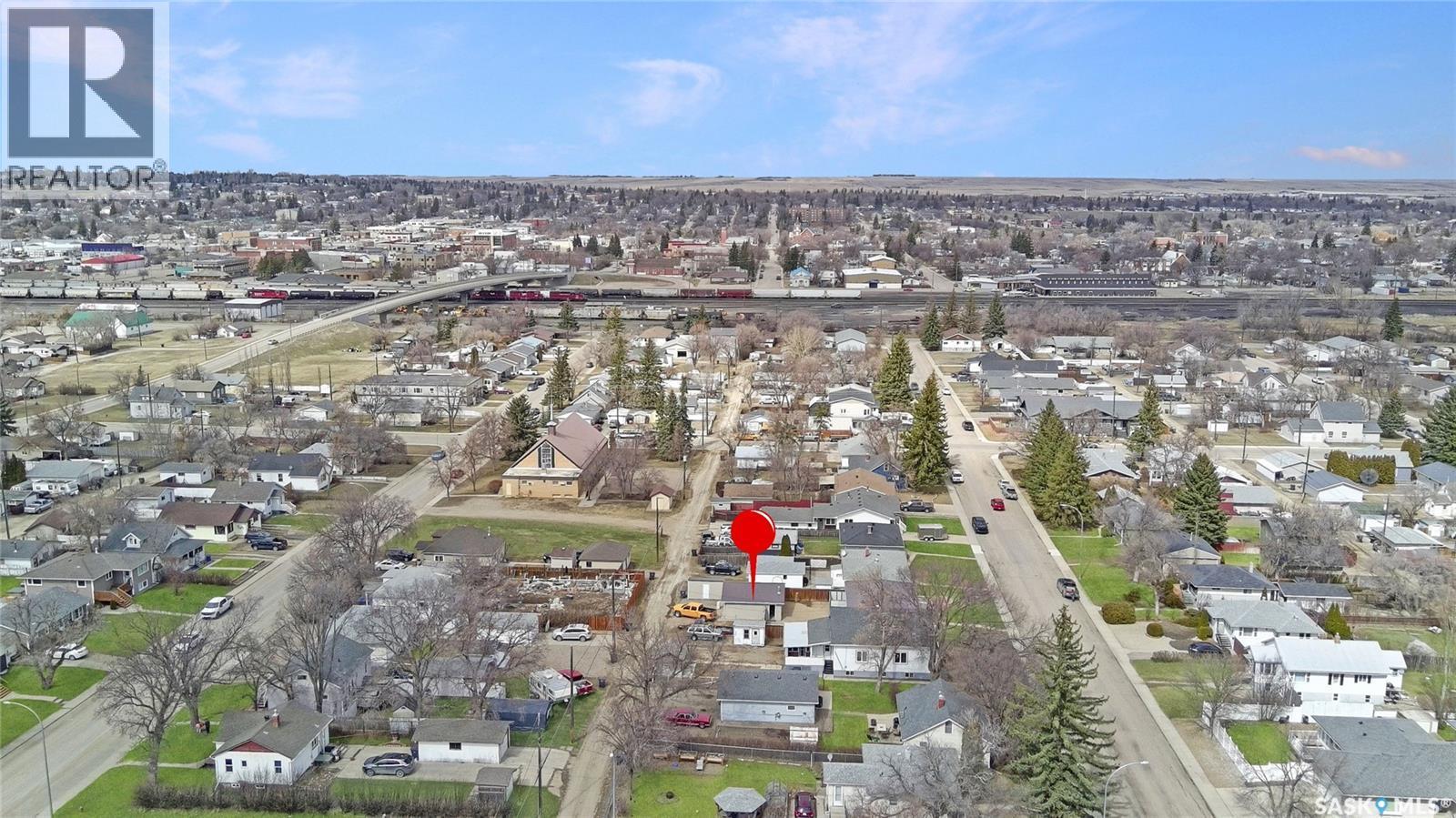 152 4Th Avenue Se, Swift Current, SK - Outdoor With View