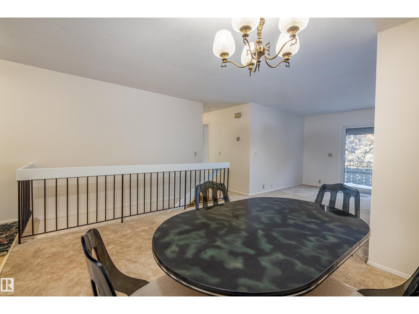 108 Forest Gv, St. Albert, AB - Indoor