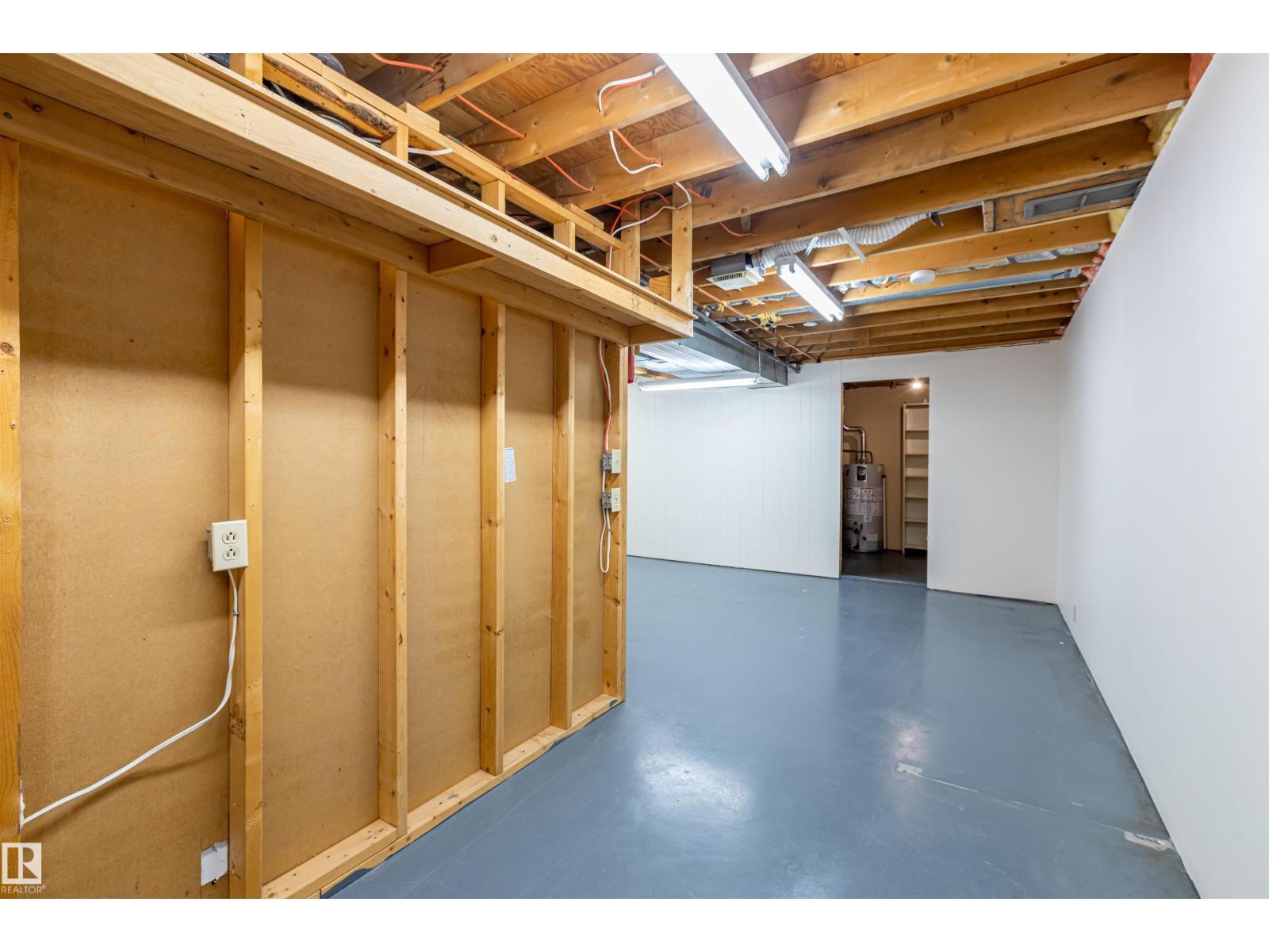 108 Forest Gv, St. Albert, AB - Indoor Photo Showing Basement