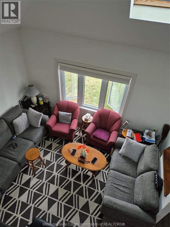 3291 Riberdy, Windsor, ON - Indoor Photo Showing Living Room