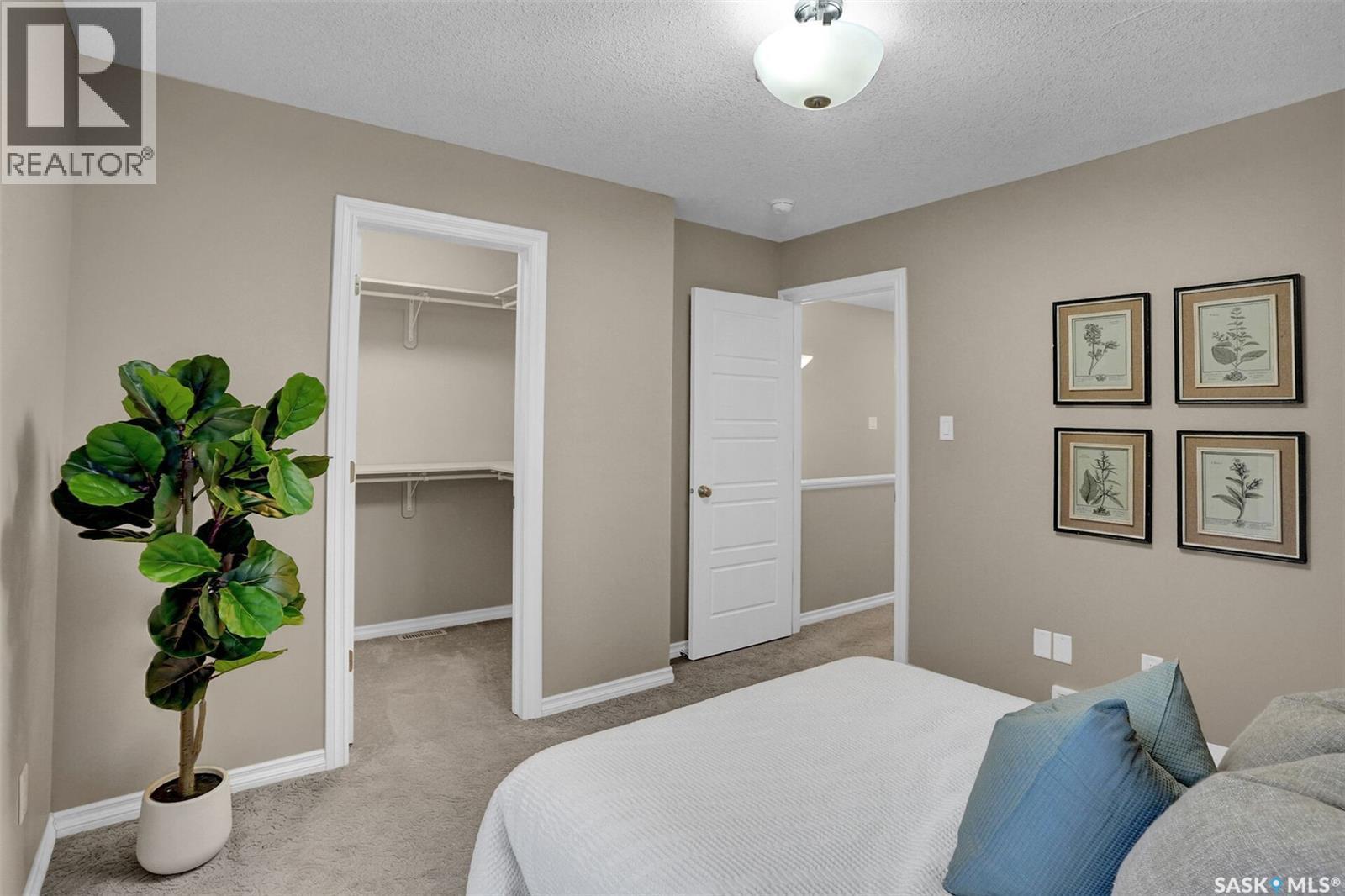 124 3229 Elgaard Drive, Regina, SK - Indoor Photo Showing Bedroom