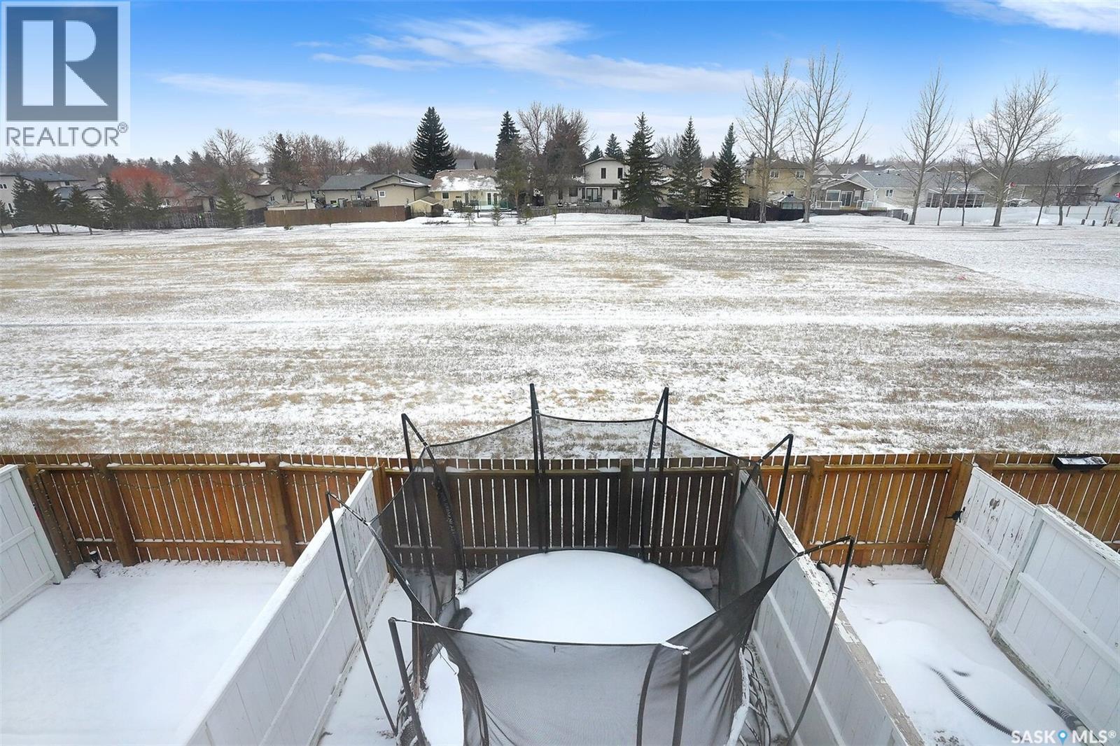 124 3229 Elgaard Drive, Regina, SK - Outdoor