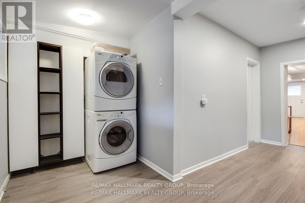 231 St Andrew Street, Ottawa, ON - Indoor Photo Showing Laundry Room