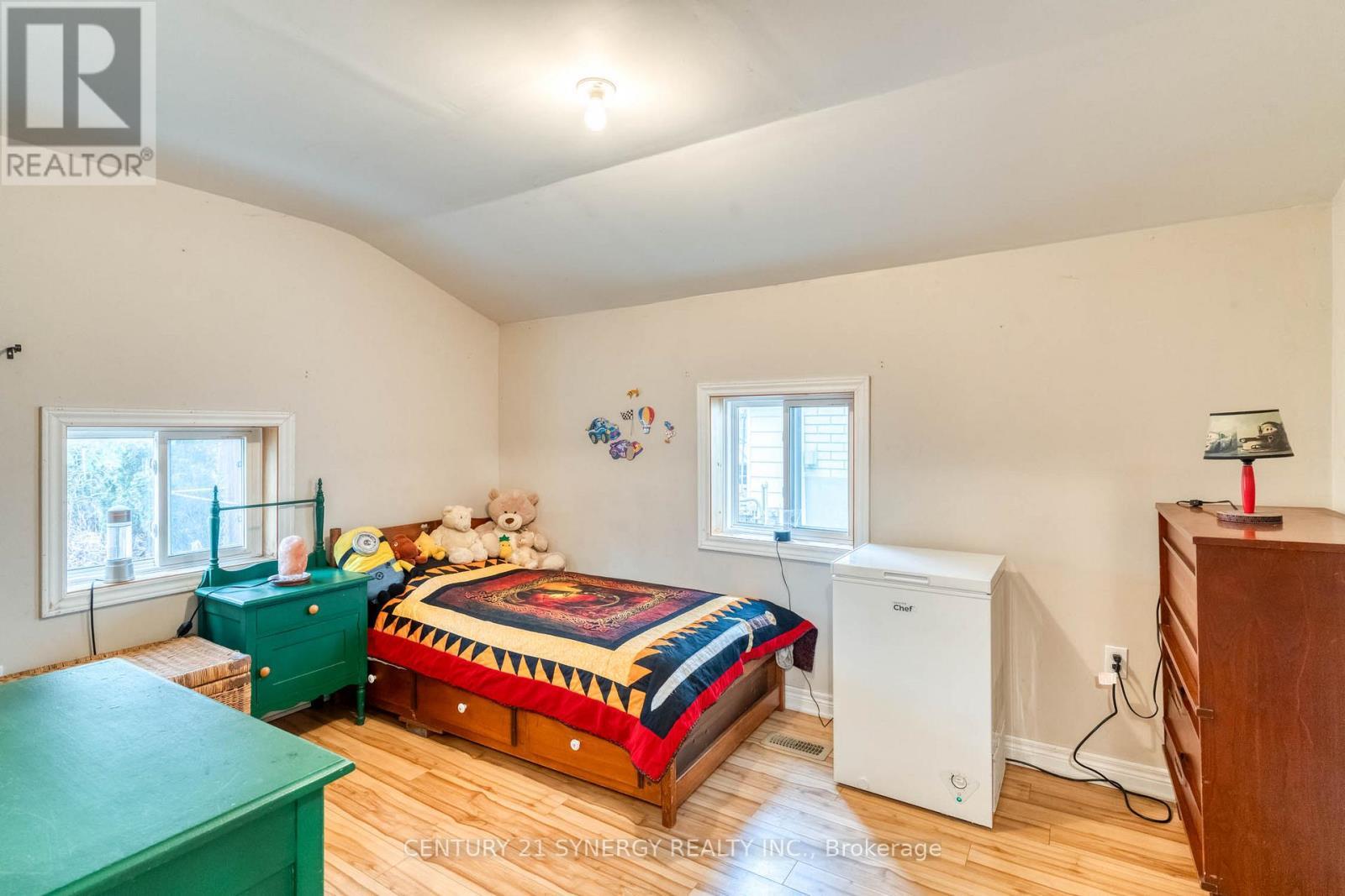 108 Beckwith Street E, Perth, ON - Indoor Photo Showing Bedroom