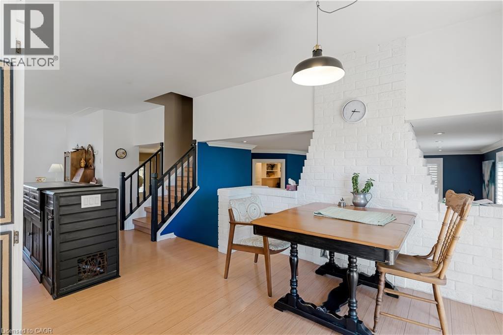 179 Royal Oak Road, Cambridge, ON - Indoor Photo Showing Dining Room
