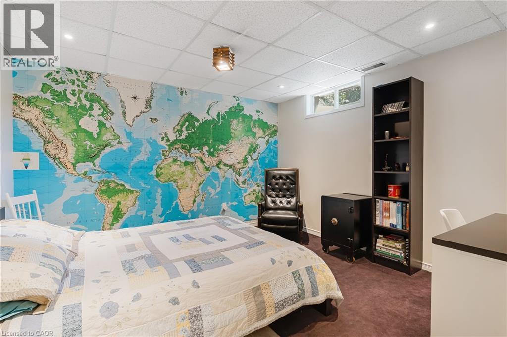 179 Royal Oak Road, Cambridge, ON - Indoor Photo Showing Bedroom