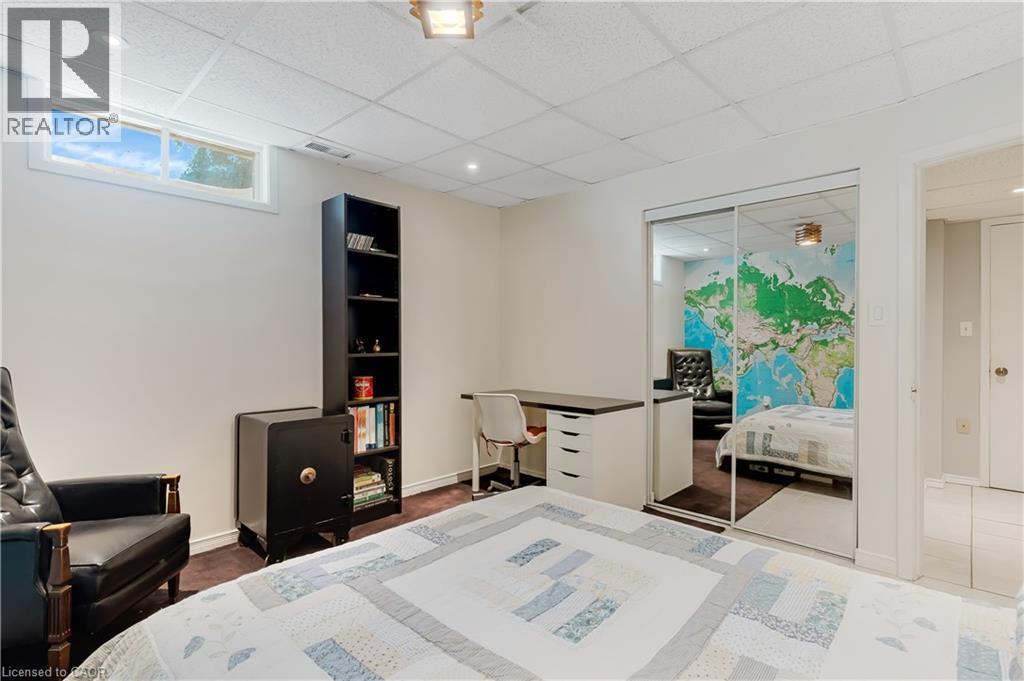 179 Royal Oak Road, Cambridge, ON - Indoor Photo Showing Bedroom