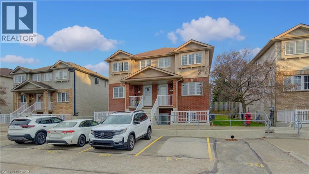 50 Howe Drive W Unit# 4D, Kitchener, ON - Outdoor With Facade