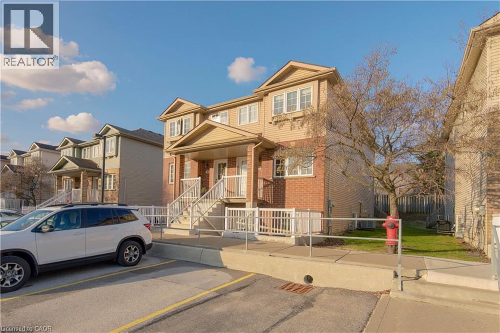 50 Howe Drive W Unit# 4D, Kitchener, ON - Outdoor With Facade