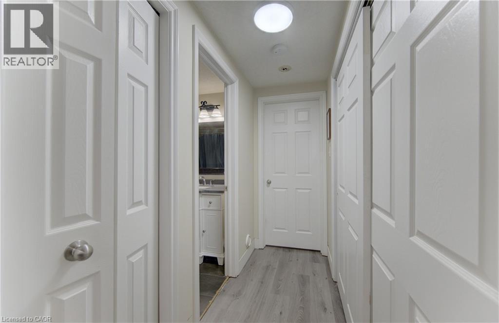 50 Howe Drive W Unit# 4D, Kitchener, ON - Indoor Photo Showing Other Room