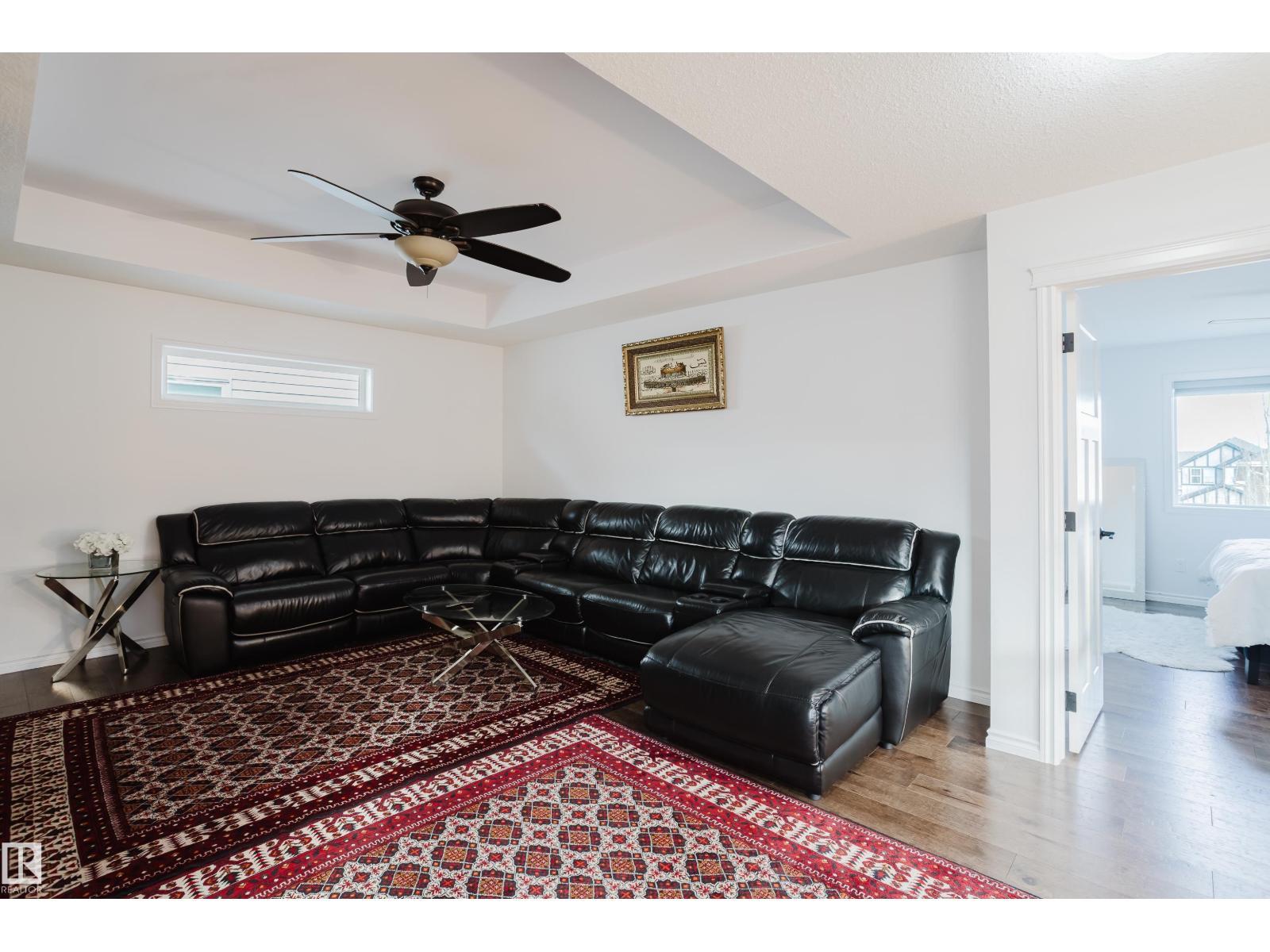 17539 61 St Nw, Edmonton, AB - Indoor