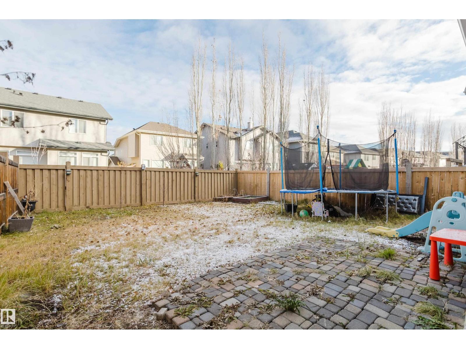 17539 61 St Nw, Edmonton, AB - Outdoor