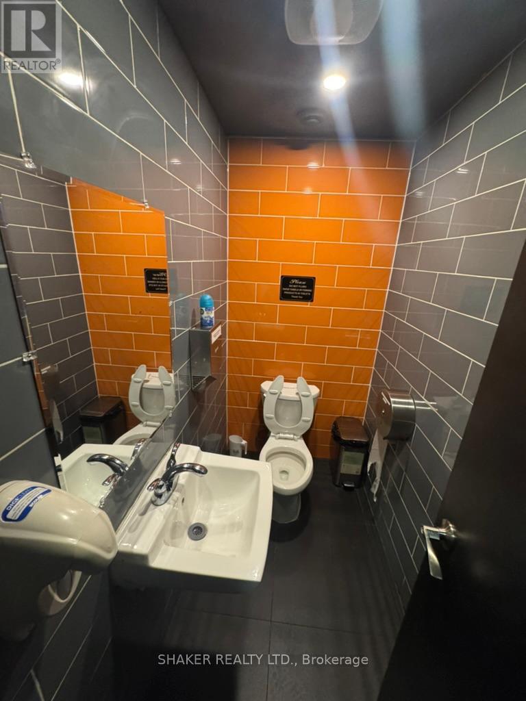 272 Elgin Street, Ottawa, ON