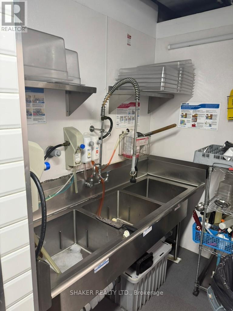 272 Elgin Street, Ottawa, ON