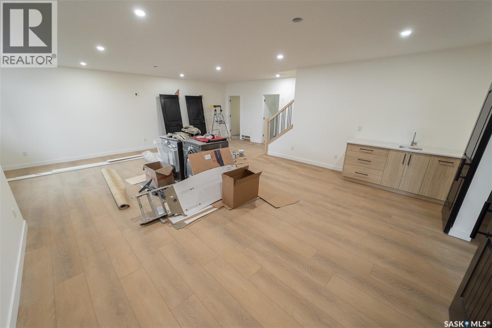 74 Emerald Ridge E, White City, SK - Indoor