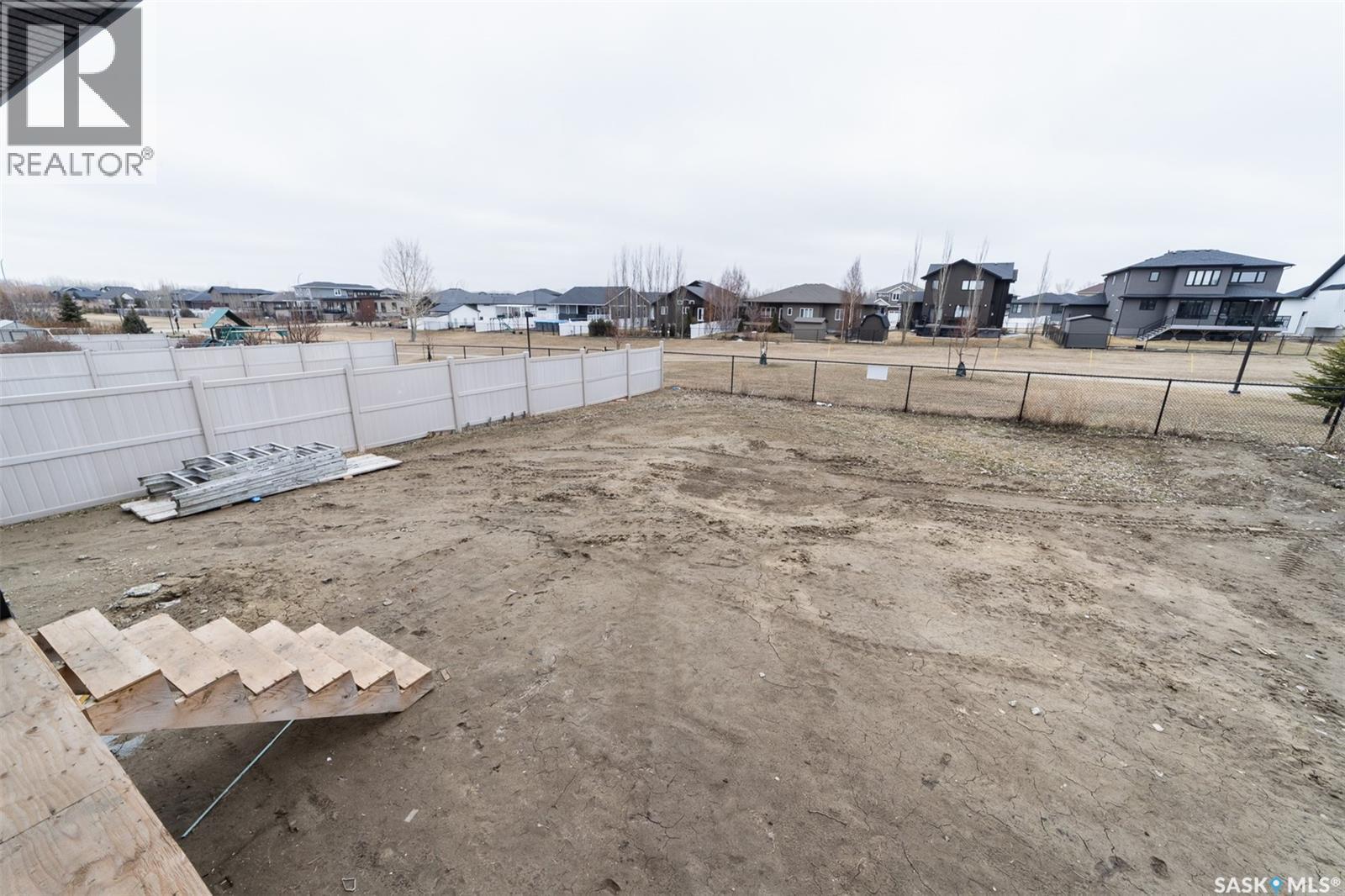 74 Emerald Ridge E, White City, SK - Outdoor
