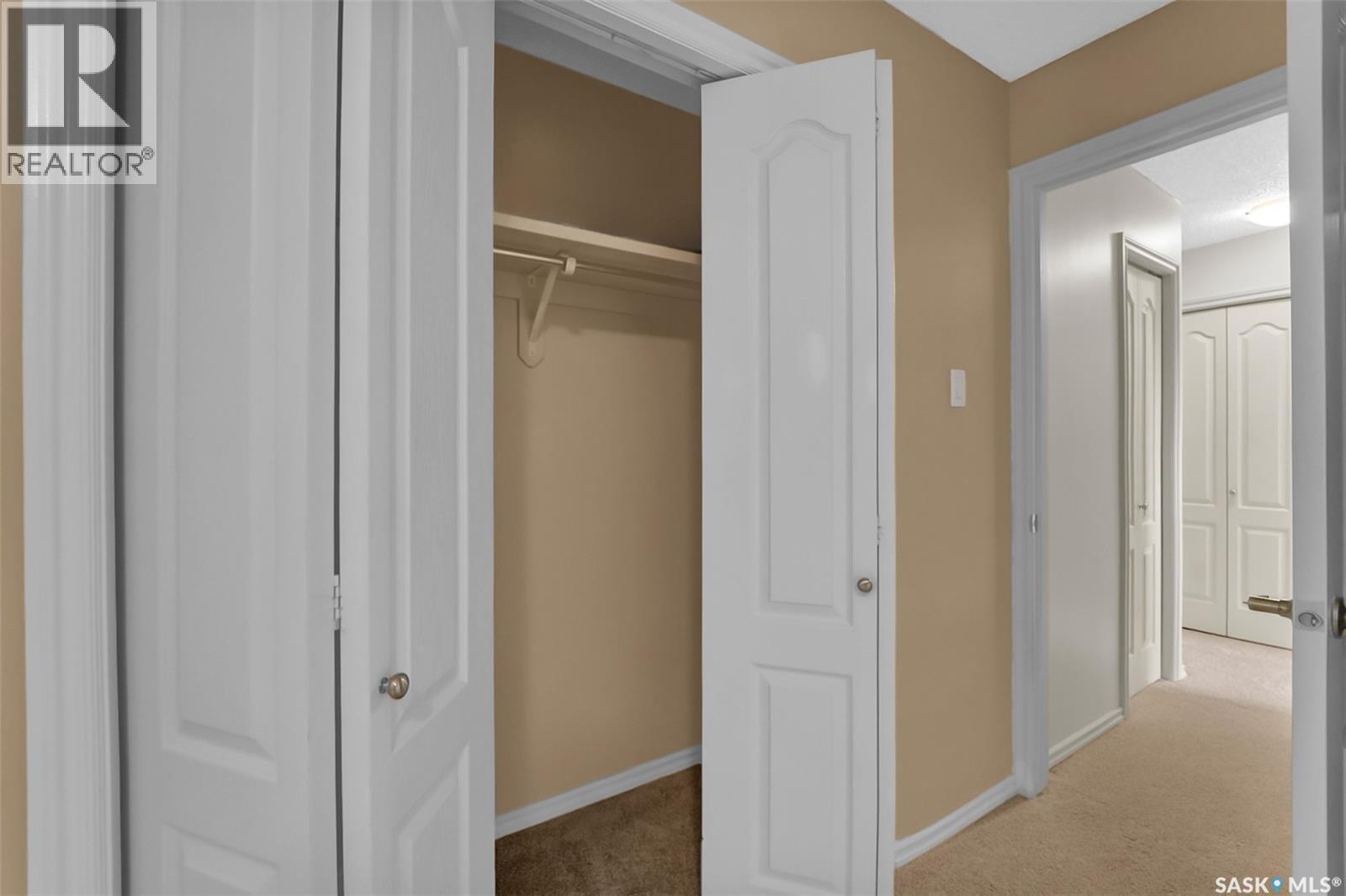 202B 1121 Mckercher Drive, Saskatoon, SK - Indoor Photo Showing Other Room