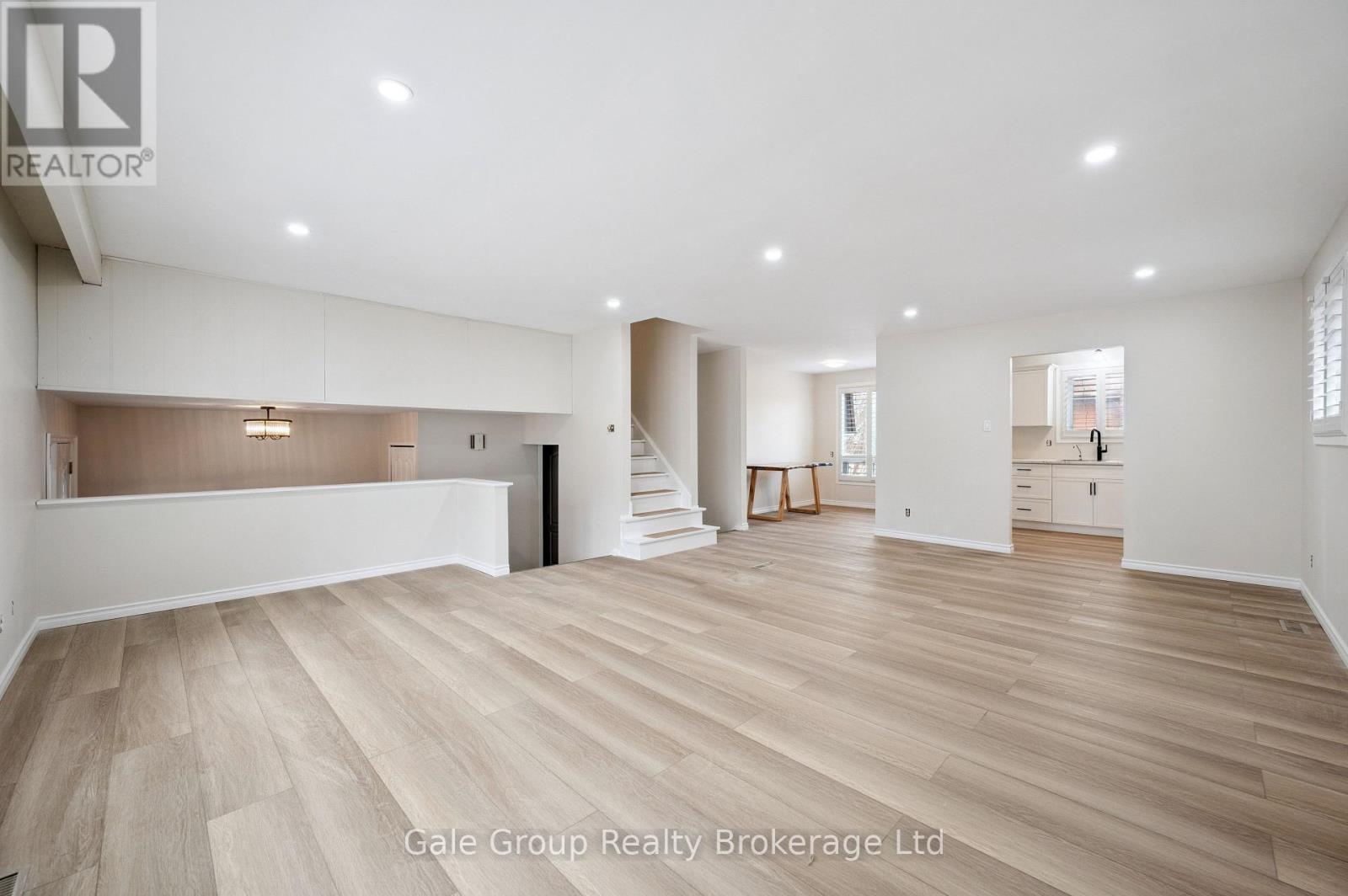 living room - 165 Brookside Crescent, Kitchener, ON - Indoor