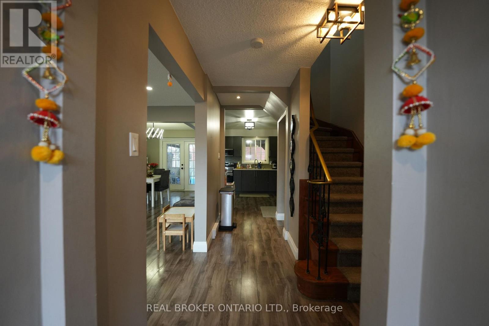 8 Ralgreen Crescent, Kitchener, ON - Indoor Photo Showing Other Room