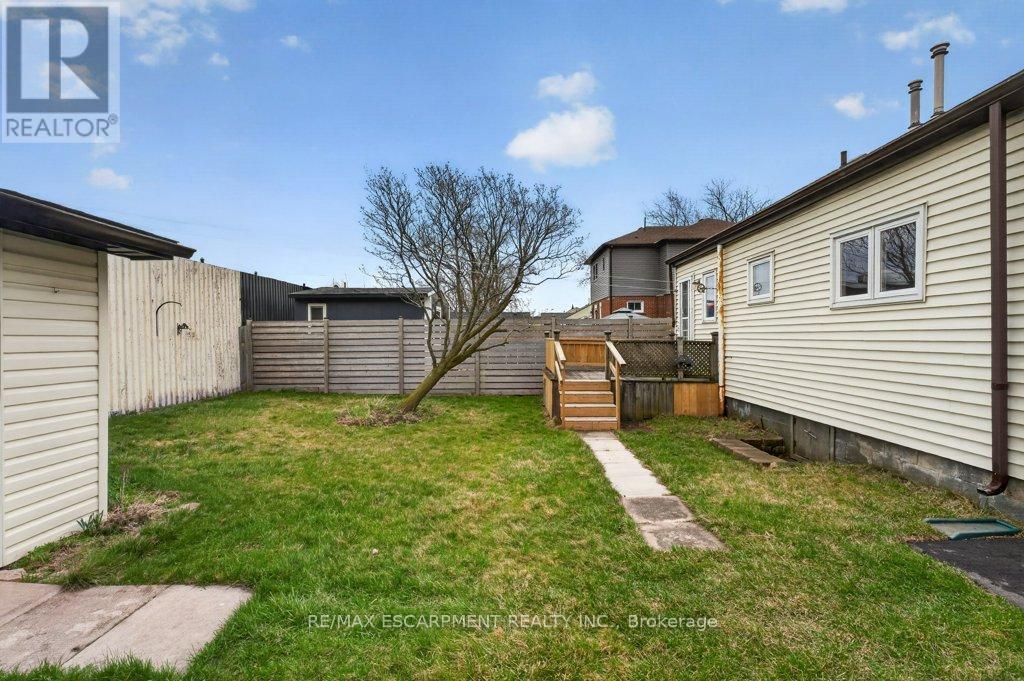 5 Mahony Avenue, Hamilton, ON - Outdoor With Exterior