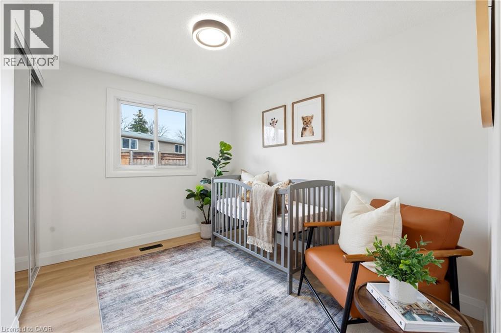 114 Christopher Drive, Waterloo, ON - Indoor Photo Showing Other Room