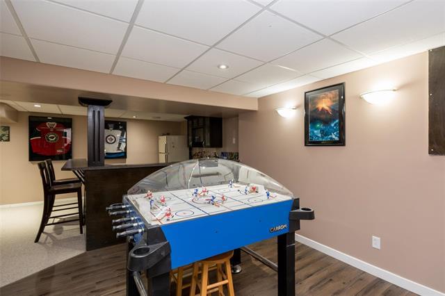 42 Cullen Dr, Winnipeg, MB