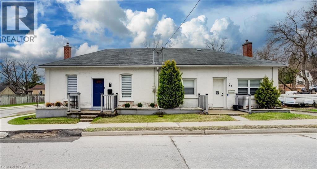 19 Cedar Street, Cambridge, ON - Outdoor