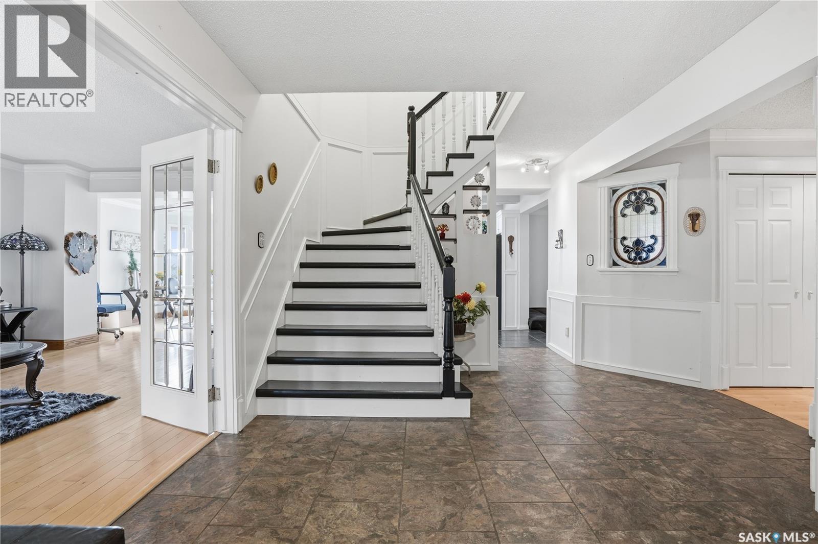 10 Meadow Bay, Lumsden, SK - Indoor Photo Showing Other Room