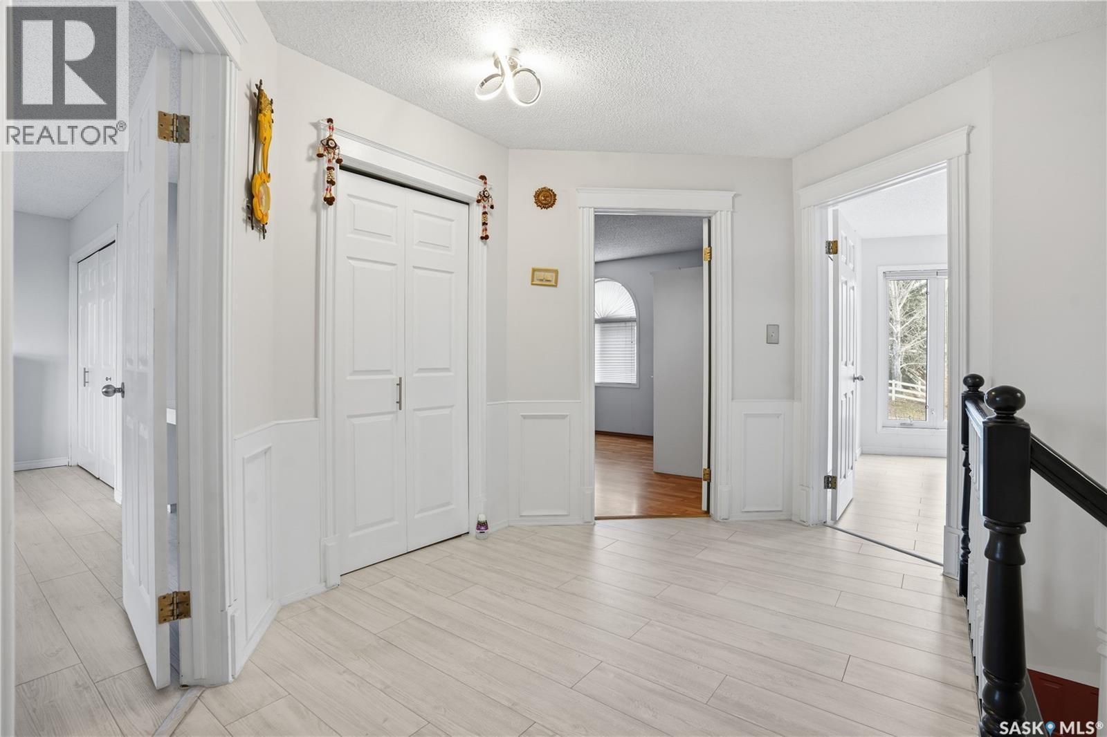 10 Meadow Bay, Lumsden, SK - Indoor Photo Showing Other Room