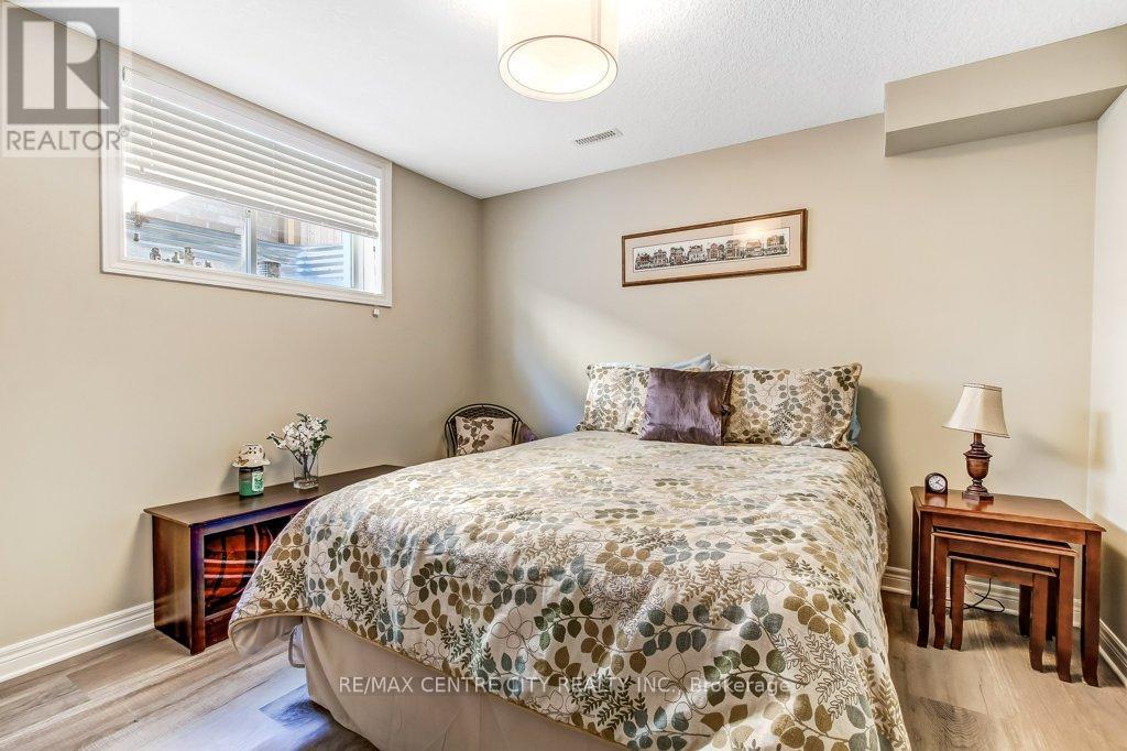 67 Peach Tree Boulevard, St. Thomas, ON - Indoor Photo Showing Bedroom