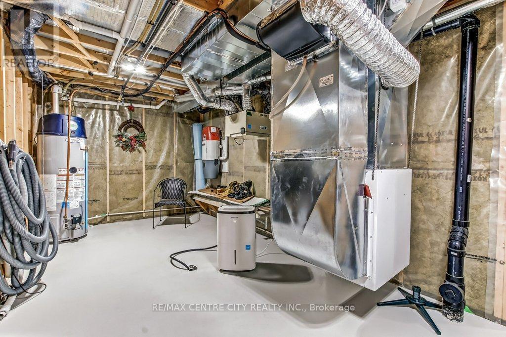 67 Peach Tree Boulevard, St. Thomas, ON - Indoor Photo Showing Basement