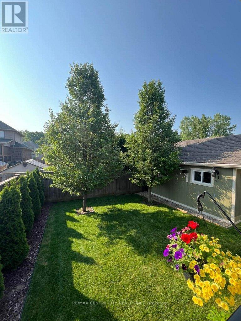 67 Peach Tree Boulevard, St. Thomas, ON - Outdoor