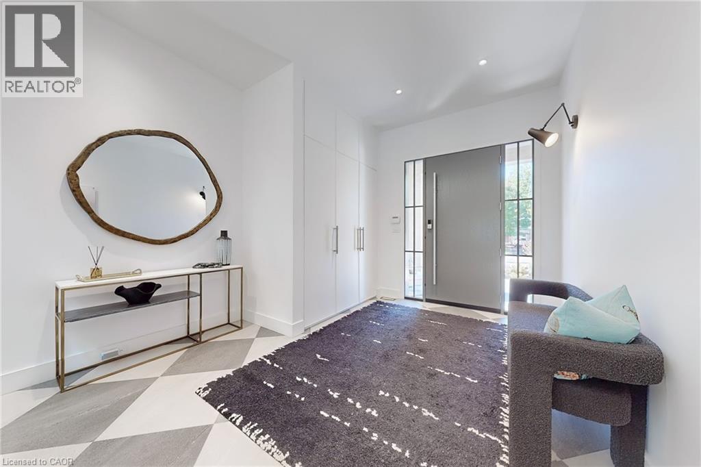 977 Gorton Avenue, Burlington, ON - Indoor Photo Showing Other Room