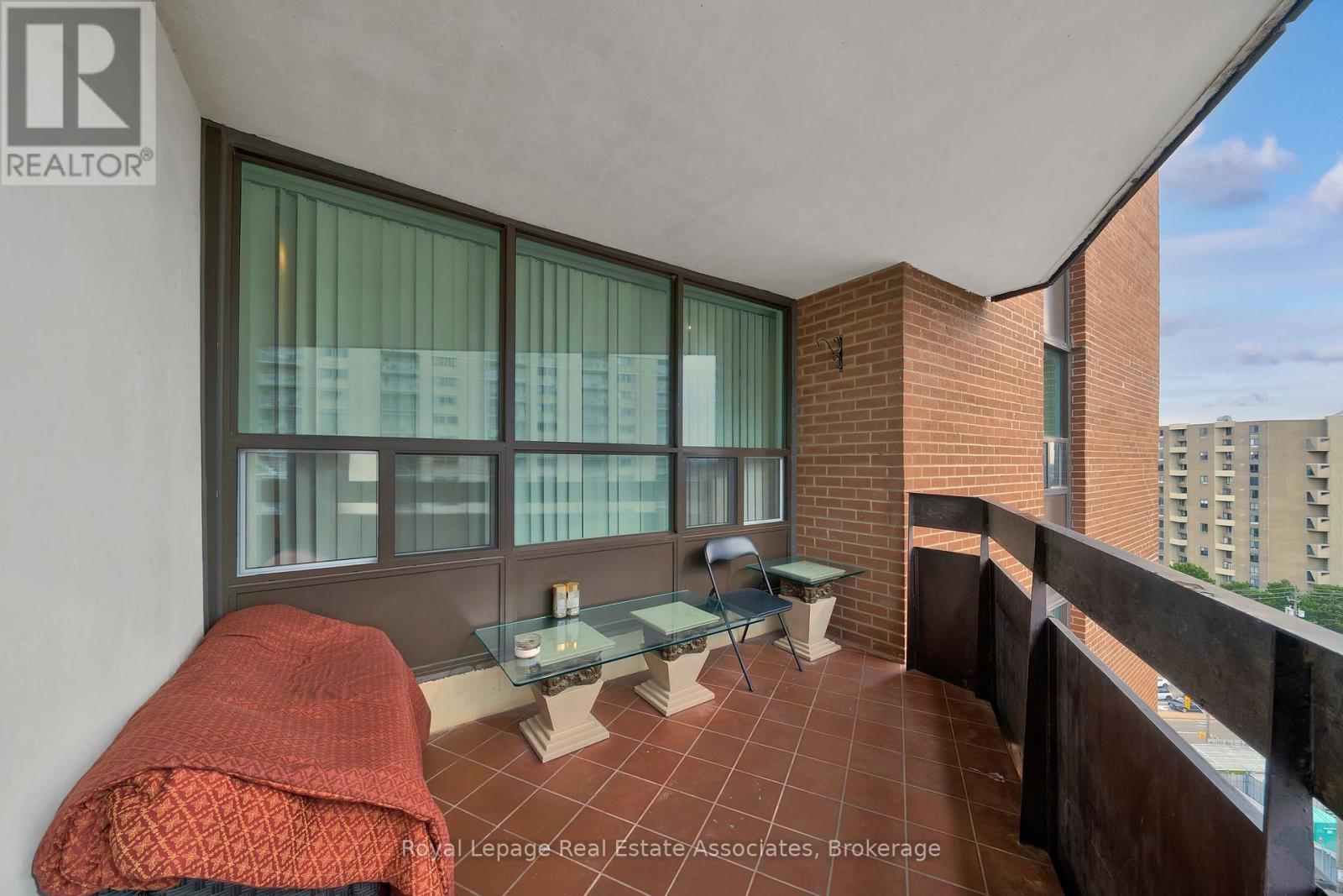 1406 - 335 Mill Road, Toronto, ON - With Exterior